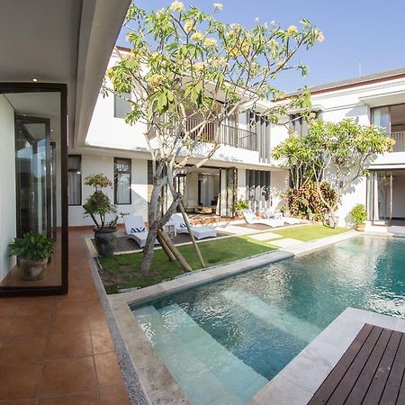 Villa Uma Girasole Canggu Εξωτερικό φωτογραφία