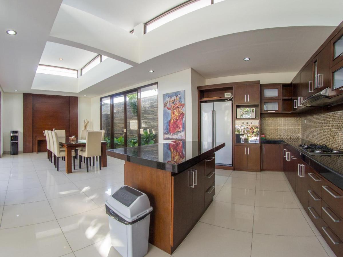 Villa Uma Girasole Canggu Εξωτερικό φωτογραφία