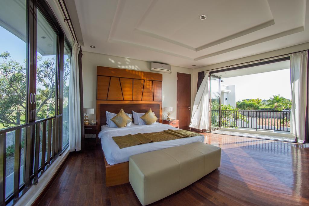 Villa Uma Girasole Canggu Εξωτερικό φωτογραφία