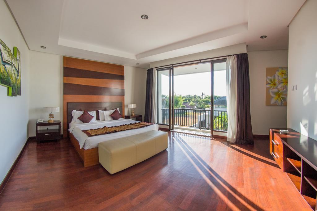 Villa Uma Girasole Canggu Εξωτερικό φωτογραφία
