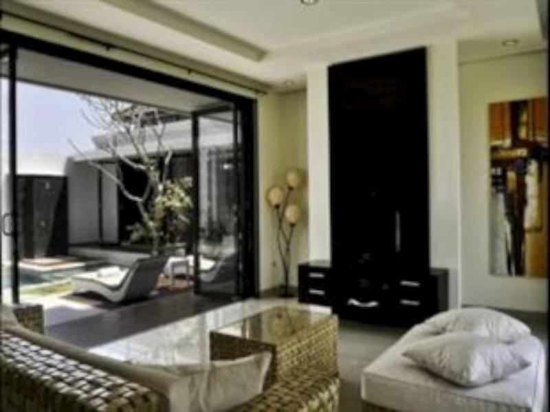 Villa Uma Girasole Canggu Εξωτερικό φωτογραφία